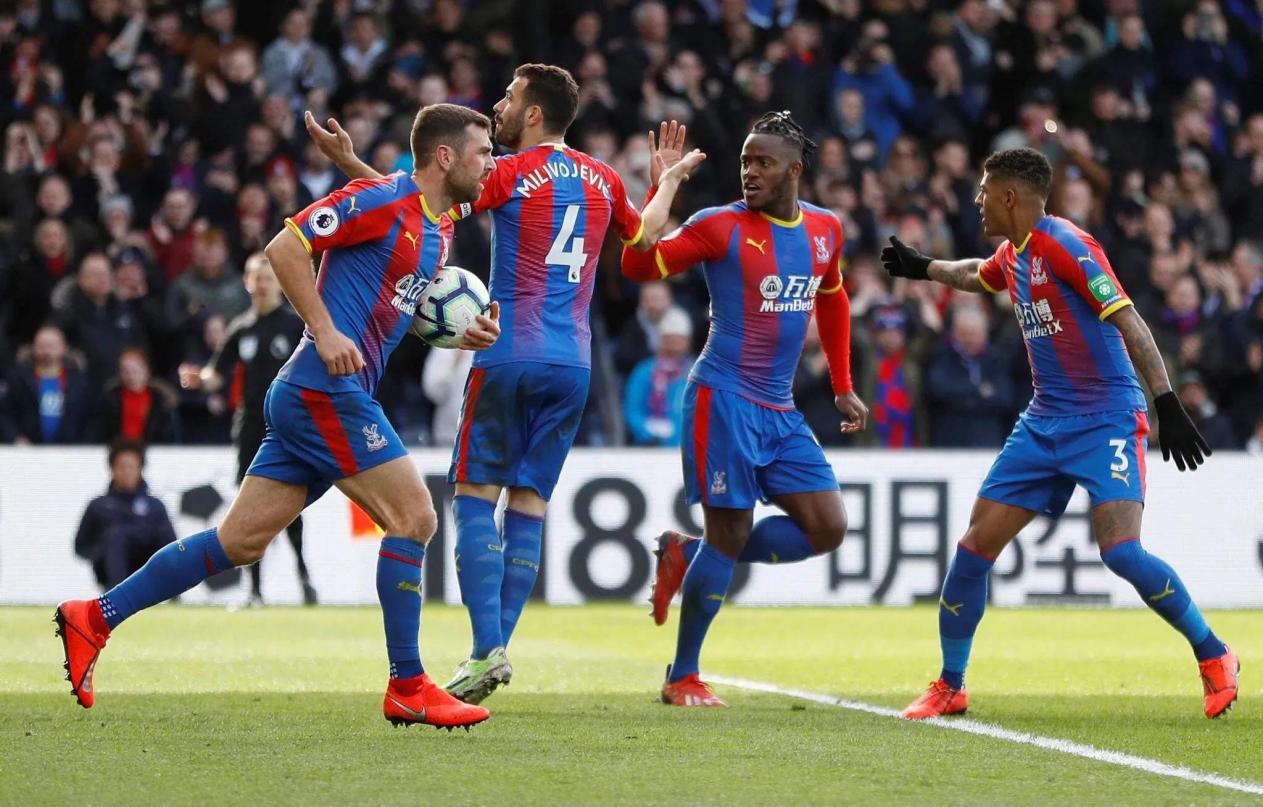 记者：国米不可能在冬窗签阿德耶米，他们满意现有的4名前锋