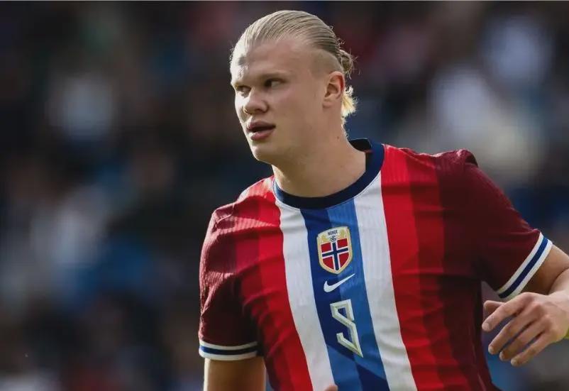 阿夫迪亚成50年来开拓者首位3场砍90+30+30球员