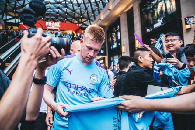 记者：诺伊尔胃肠道感染恢复，本轮可以出战