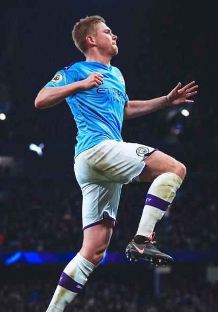 本-福斯特：库尼亚太出众了，他和B费这样的球员带领球队前进（本-福斯特盛赞库尼亚：光芒四射，他与B费等核心正推动球队前进）