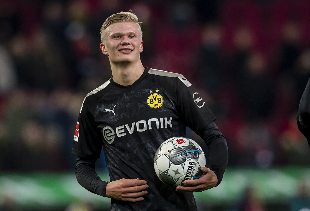 申花可考虑从巴西联赛引援补强，四位目标人选预测，值得期待（申花瞄准巴西联赛补强：四大目标人选前瞻，值得期待）