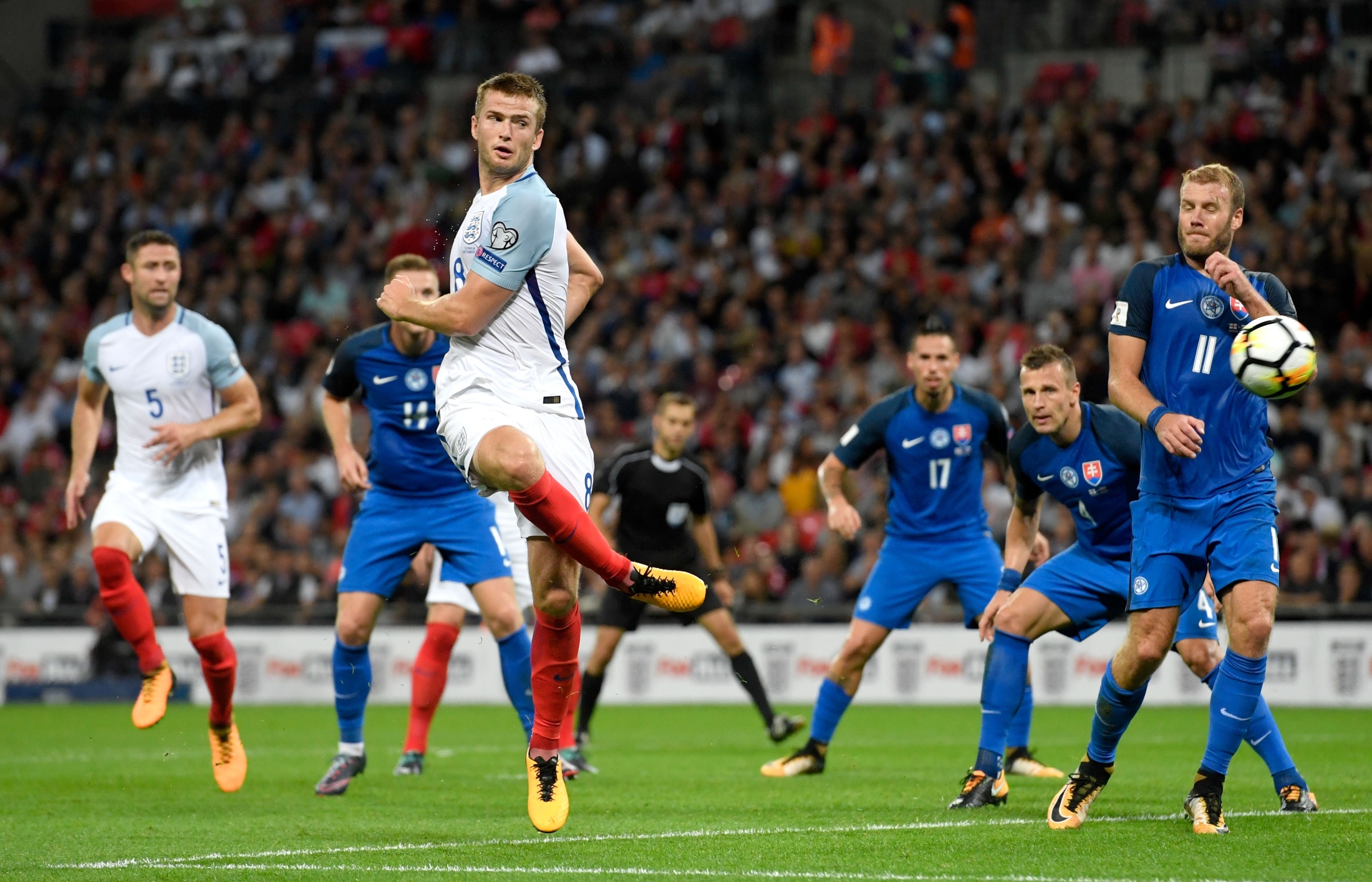 懂球帝2025赛季中超第29轮MVP：何超