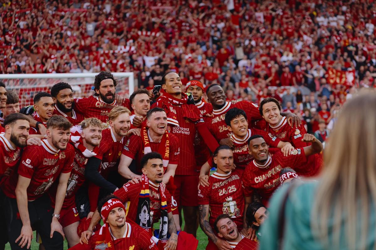 成都1-2河南赛中，阿奇姆彭遭看台球迷竖中指+骂黑鬼