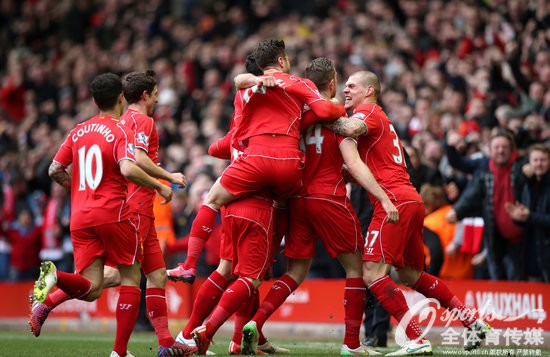 跨越20年的青春！C罗有望迎来个人第六次世界杯之旅（20年韶华见证！C罗或将踏上第六次世界杯征程）