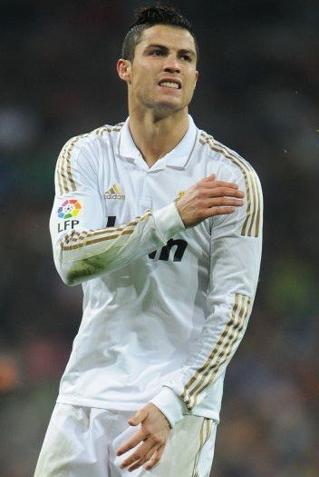 以剑会友 竞逐湖城 2025贵阳击剑公开赛在清镇启幕